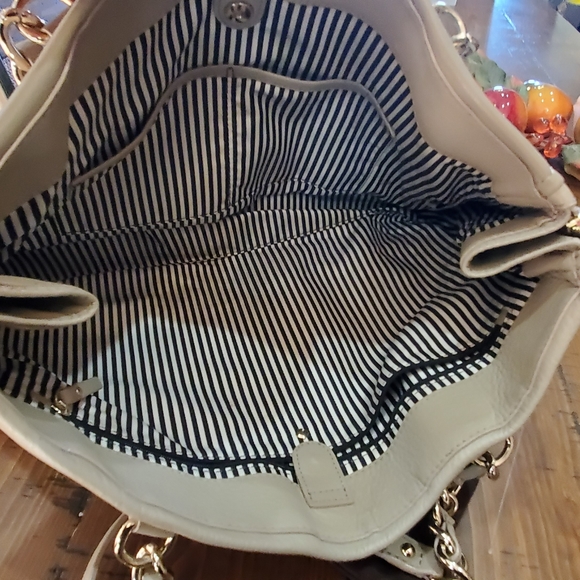 Kate Spade Purse with Dust Bag - Picture 6 of 16